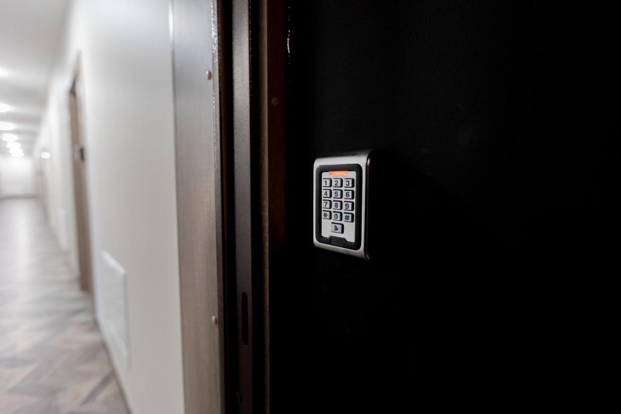 Laisve Boutique Apartments Каунас Екстер'єр фото